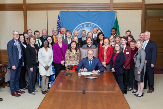 20190403_151904ab-2-ZF-5371-36932-1-001