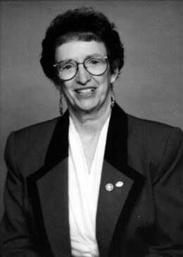 Louise Shores