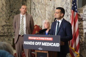 Sen Murray press conference Justin Gill