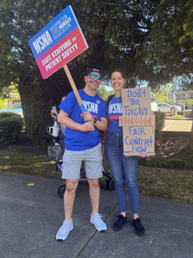 260527 gdsam picket pair signs