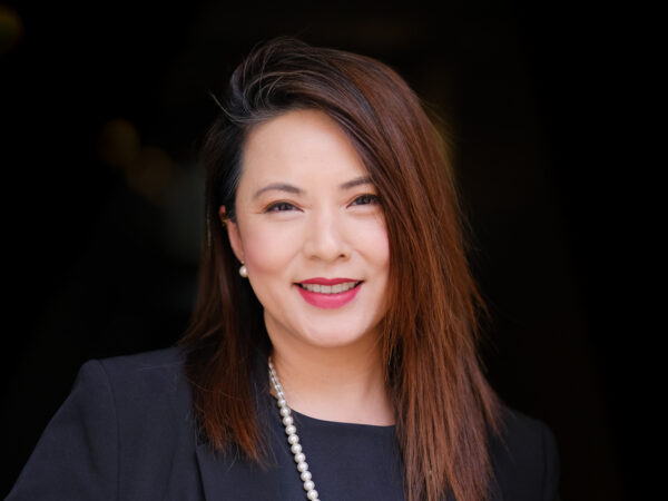 Hana yiu headshot 2022 crop b